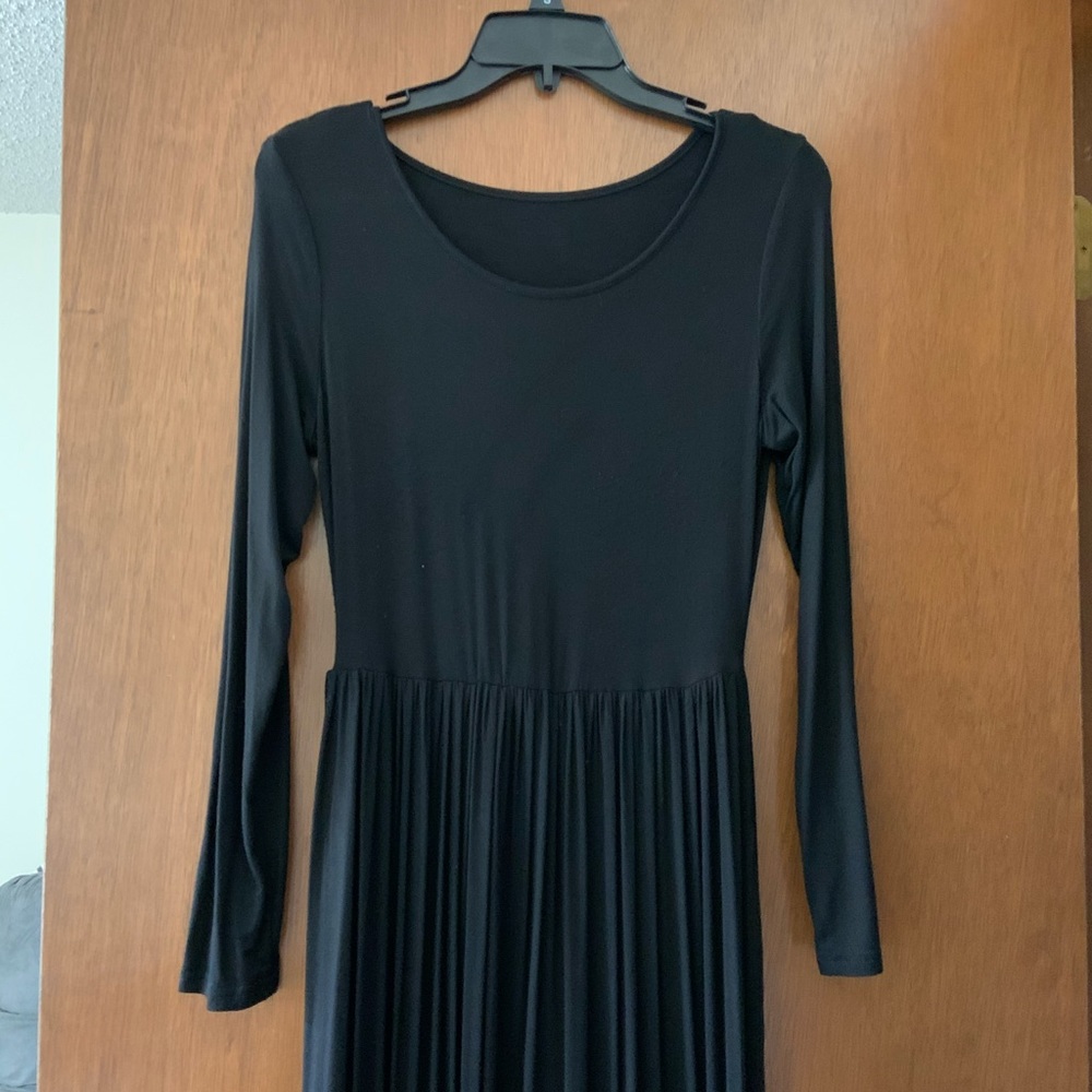Black dress